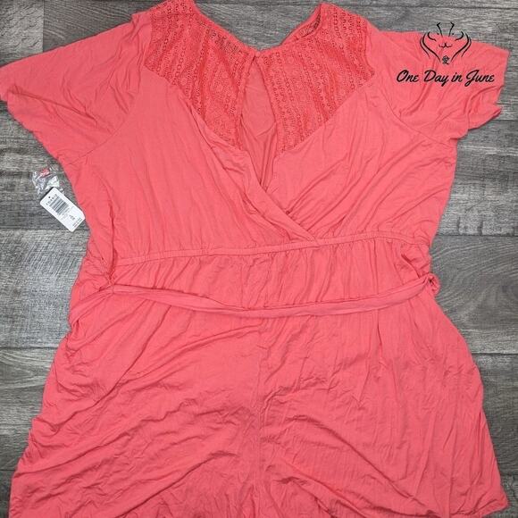 Torrid Short Sleeve Belted Romper Size 5X - Picture 1 of 3